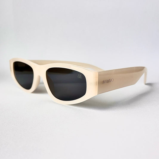 Óculos de sol feminino - Clássico Marfim